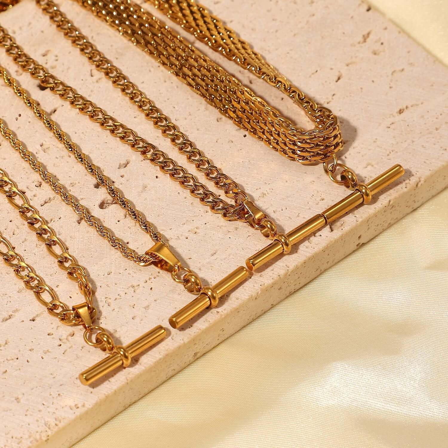 18K Gold Plated Figaro & Rope Chain T Bar Pendant Necklace
