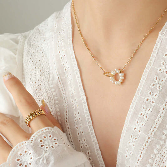 18K Gold Freshwater Pearl Connected Chain Necklace