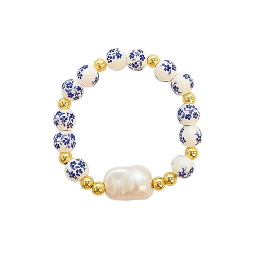 Minimal Triple Claw Ring