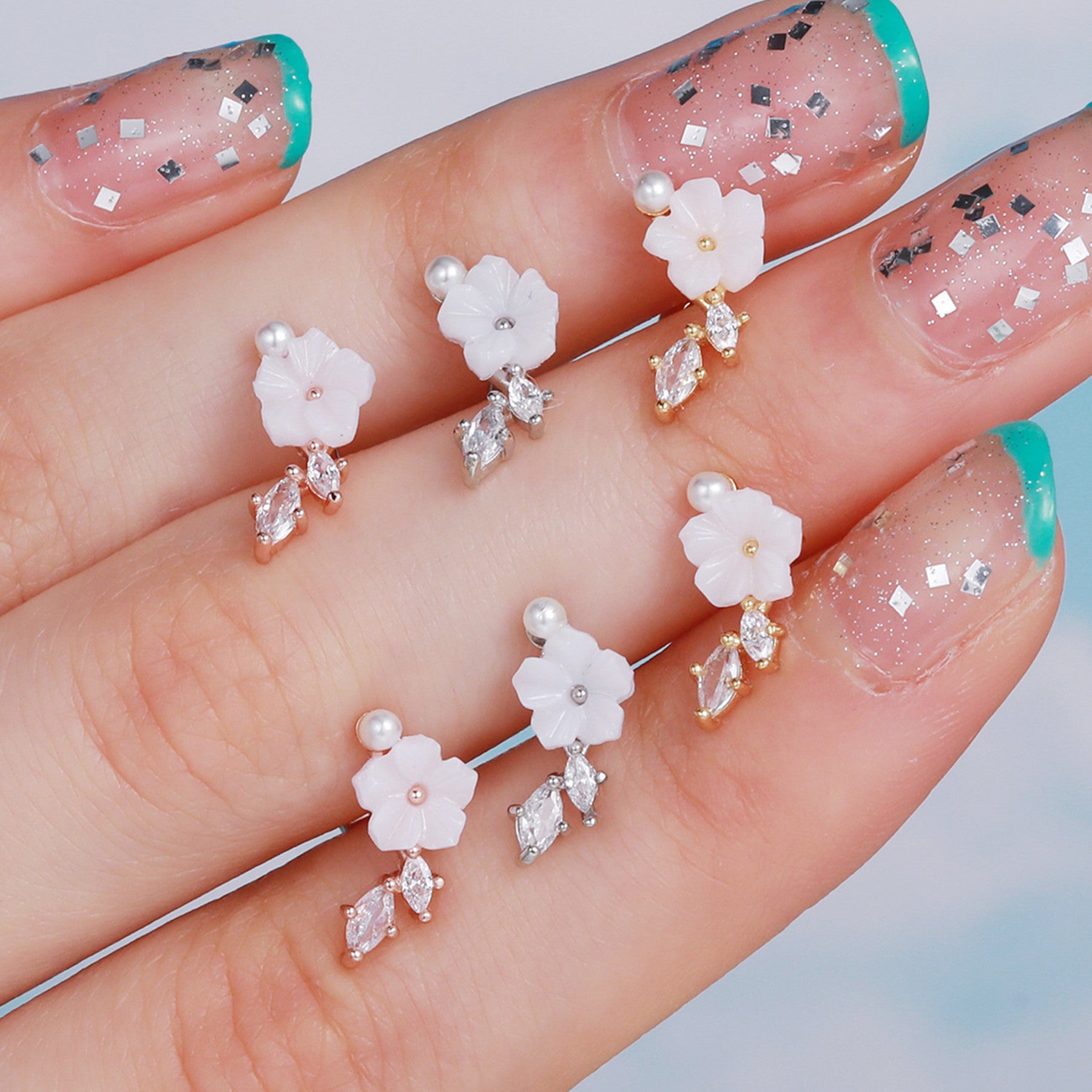 cartilage earrings, piercing jewelry, cartilage piercing, body jewelry, helix piercing, helix earrings, tragus piercing, flower earrings, cute earrings