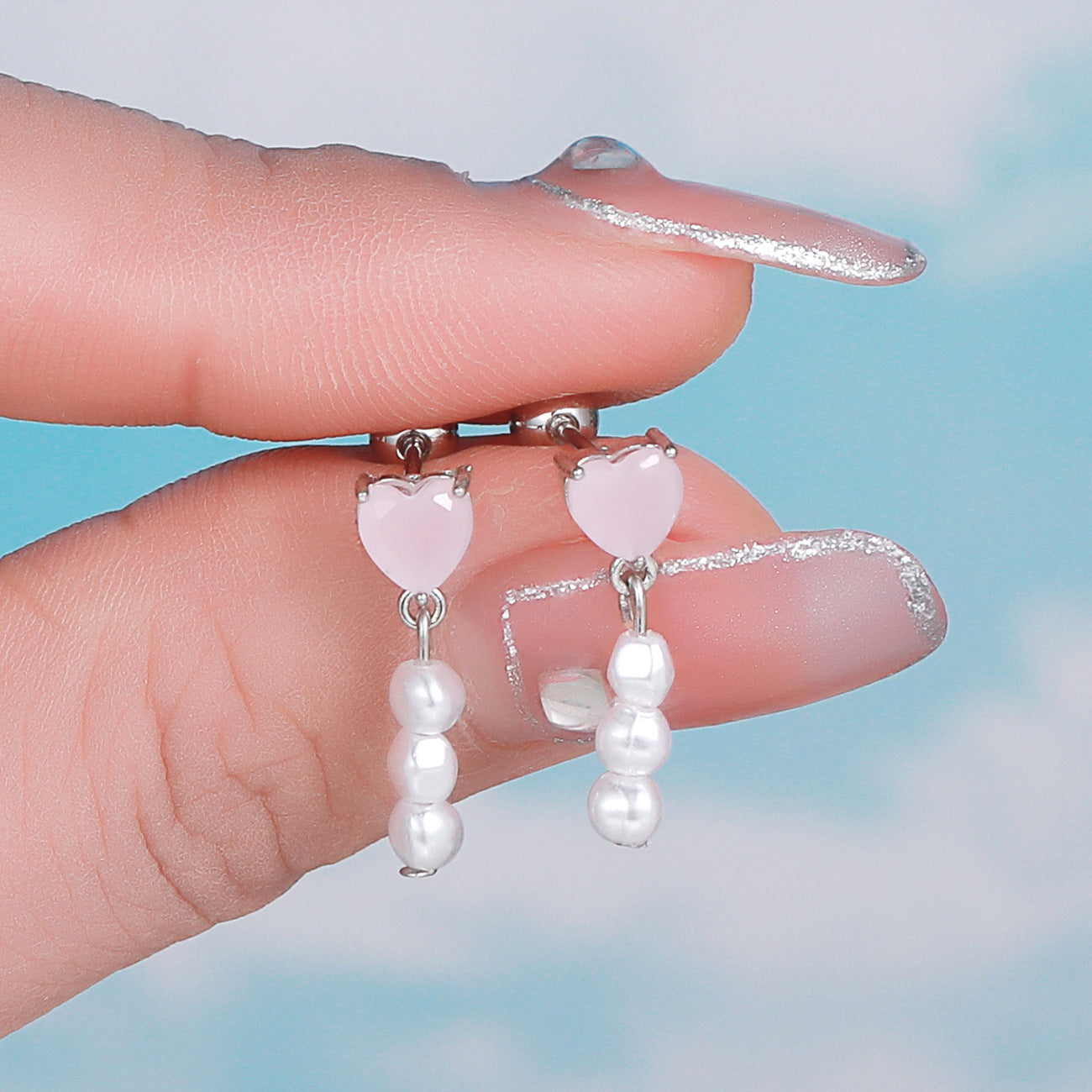 cartilage earrings, piercing jewelry, cartilage piercing, body jewelry, helix piercing, helix earrings, tragus piercing, heart earrings
