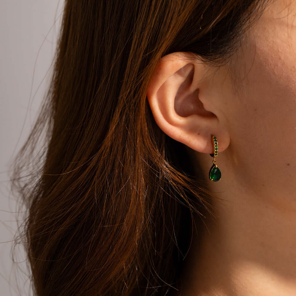 18K Gold Plated Titanium Teardrop CZ Earrings | JDR008