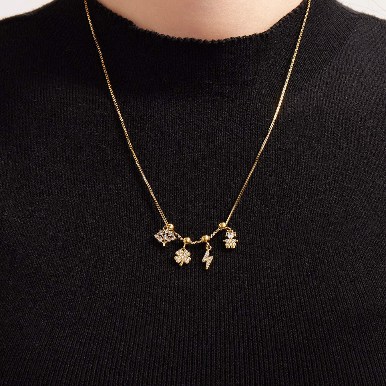 CreatIve Tree of Life Bear Paw Charm Necklace