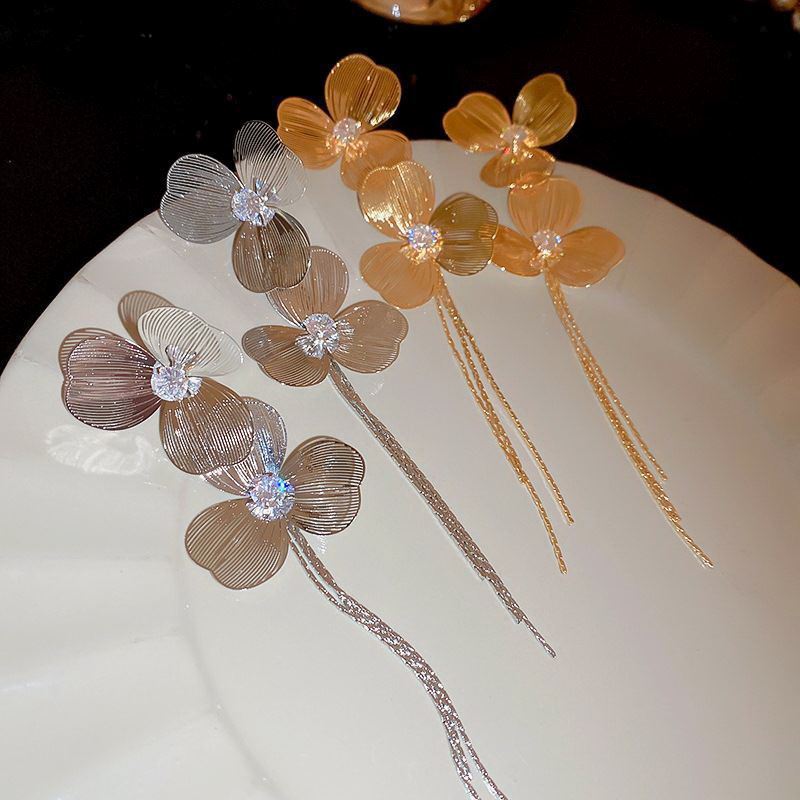 Baroque Large Flower Tassel Exaggerate Earrings