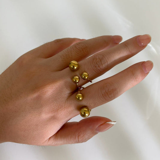 18K Gold Unique Bypass Ball Boom Rings