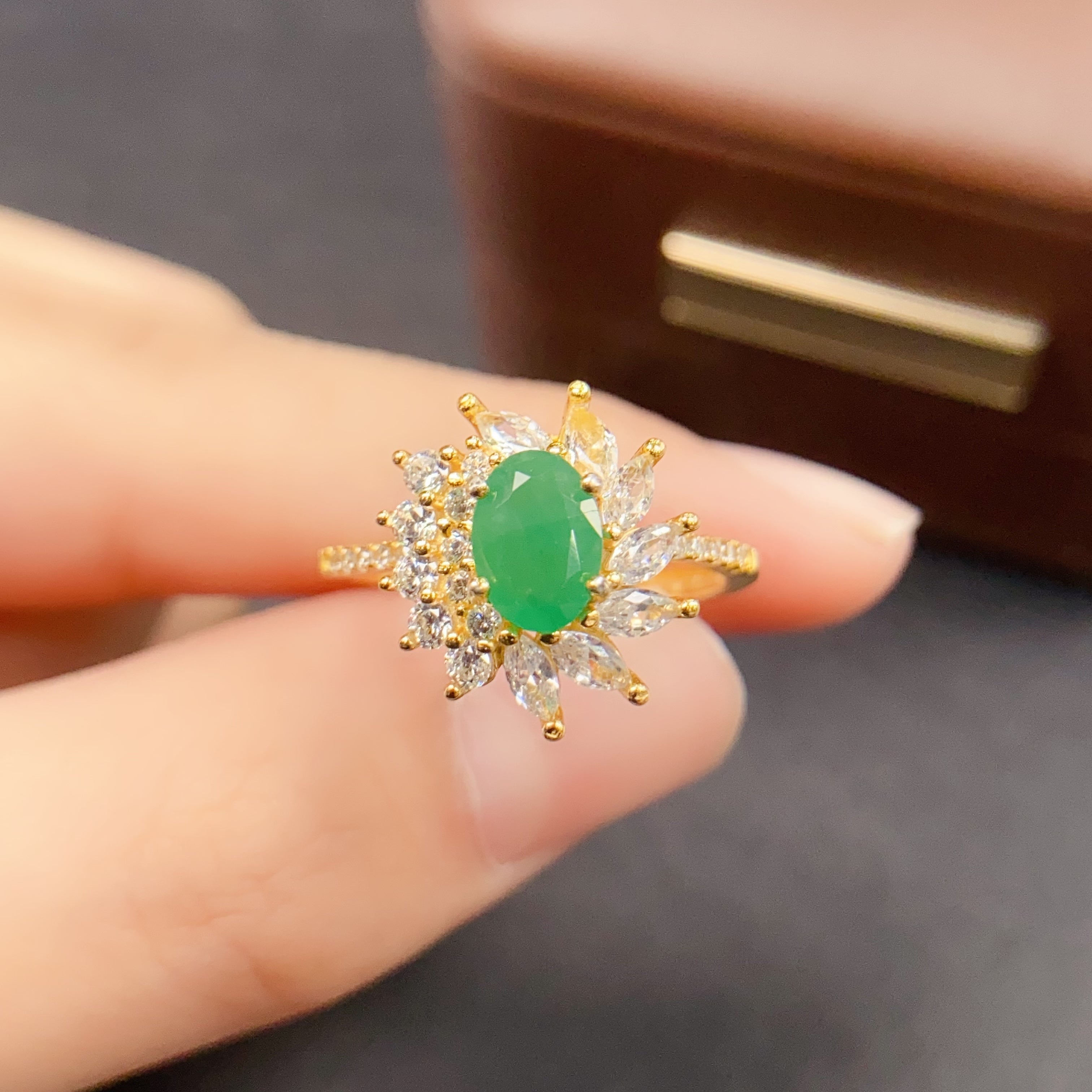 Sun Burst Emerald Ring