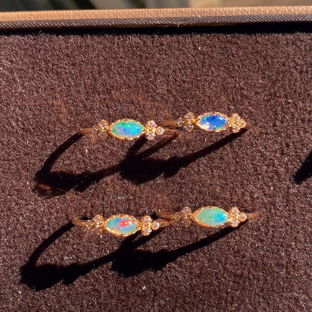 14K Gold Opal Jewelry Necklace