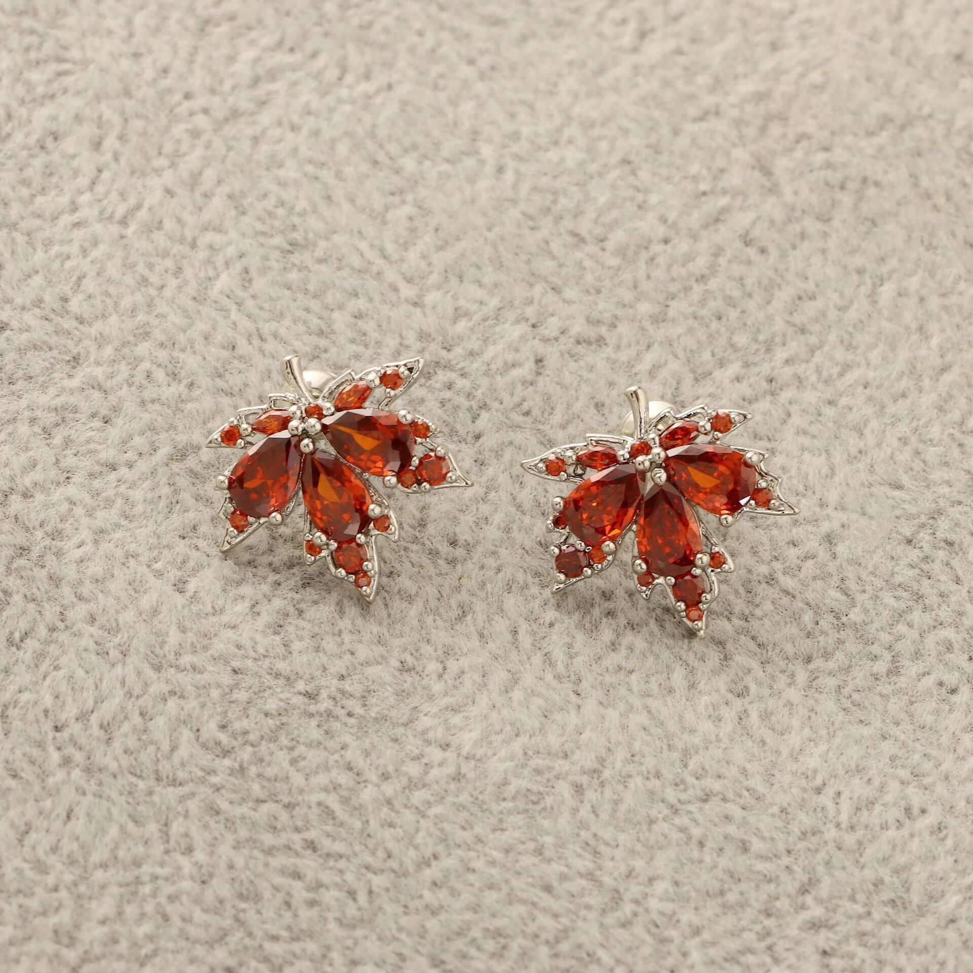 Personality Red Diamond Fashion Leaf Stud Earrings