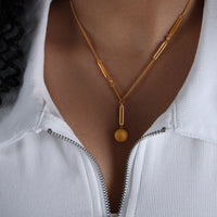 18K Gold Star Pendant Half Chain Necklace