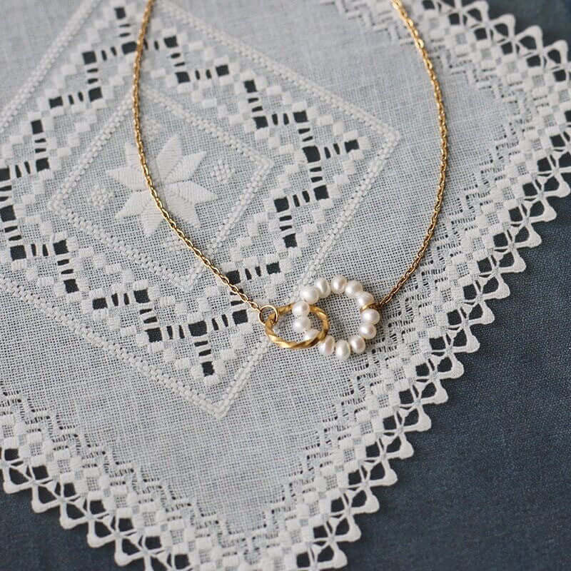 18K Gold Freshwater Pearl Connected Chain Necklace 