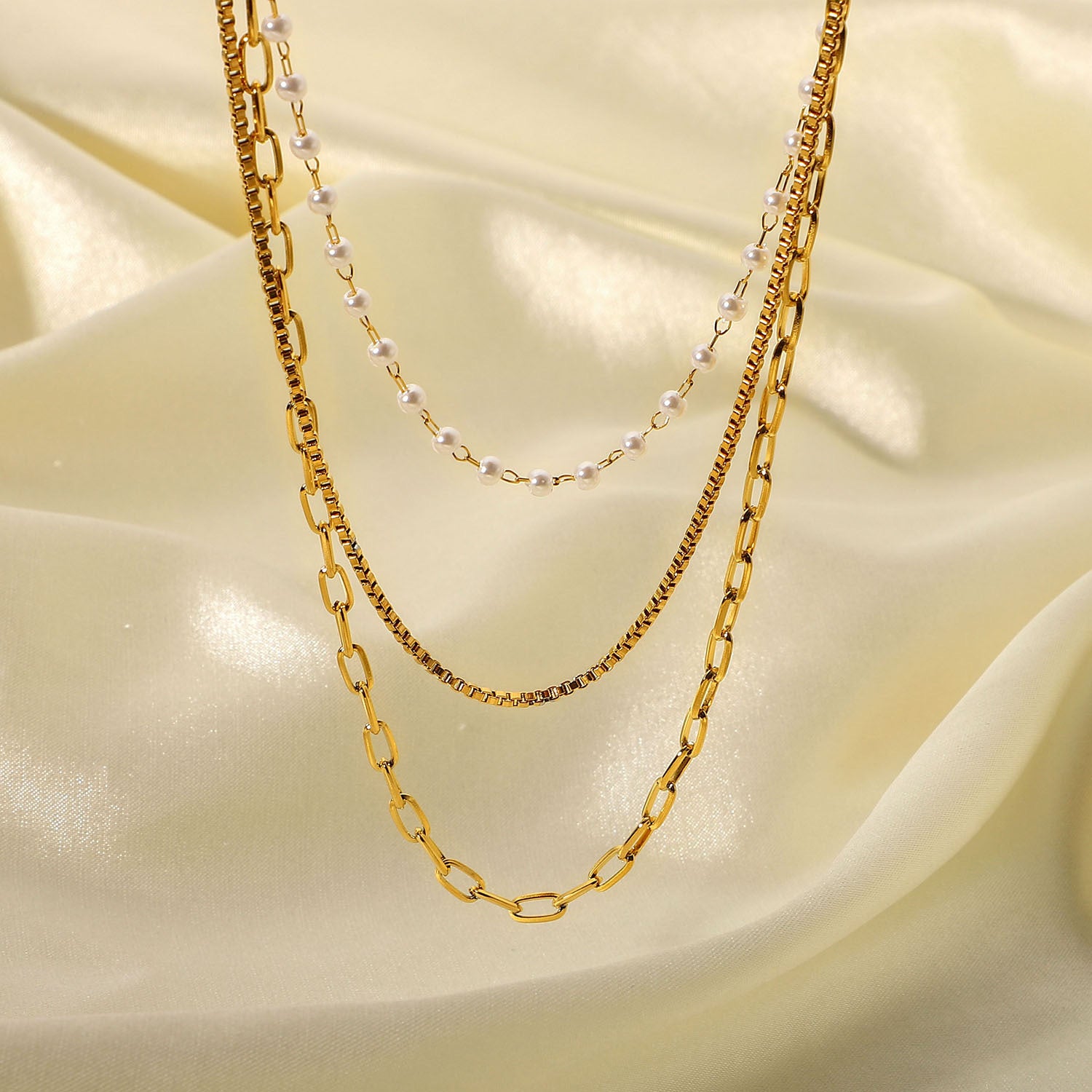 18K Gold 3 Layer Multi Link Chain Necklace with Pearl