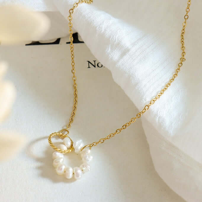 18K Gold Freshwater Pearl Connected Chain Necklace 