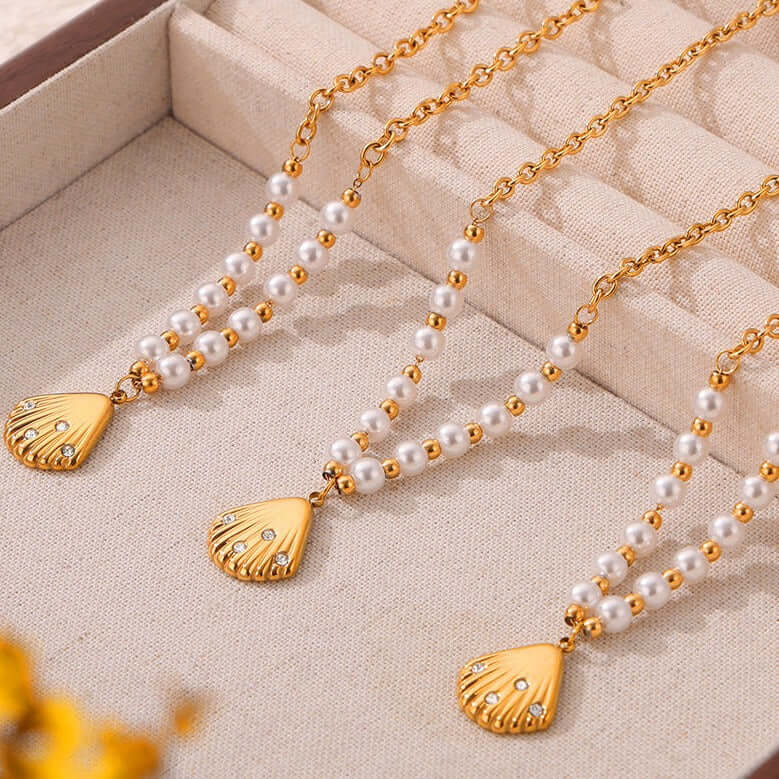 18K Freshwater Pearl Seashell Pendant Earrings Set
