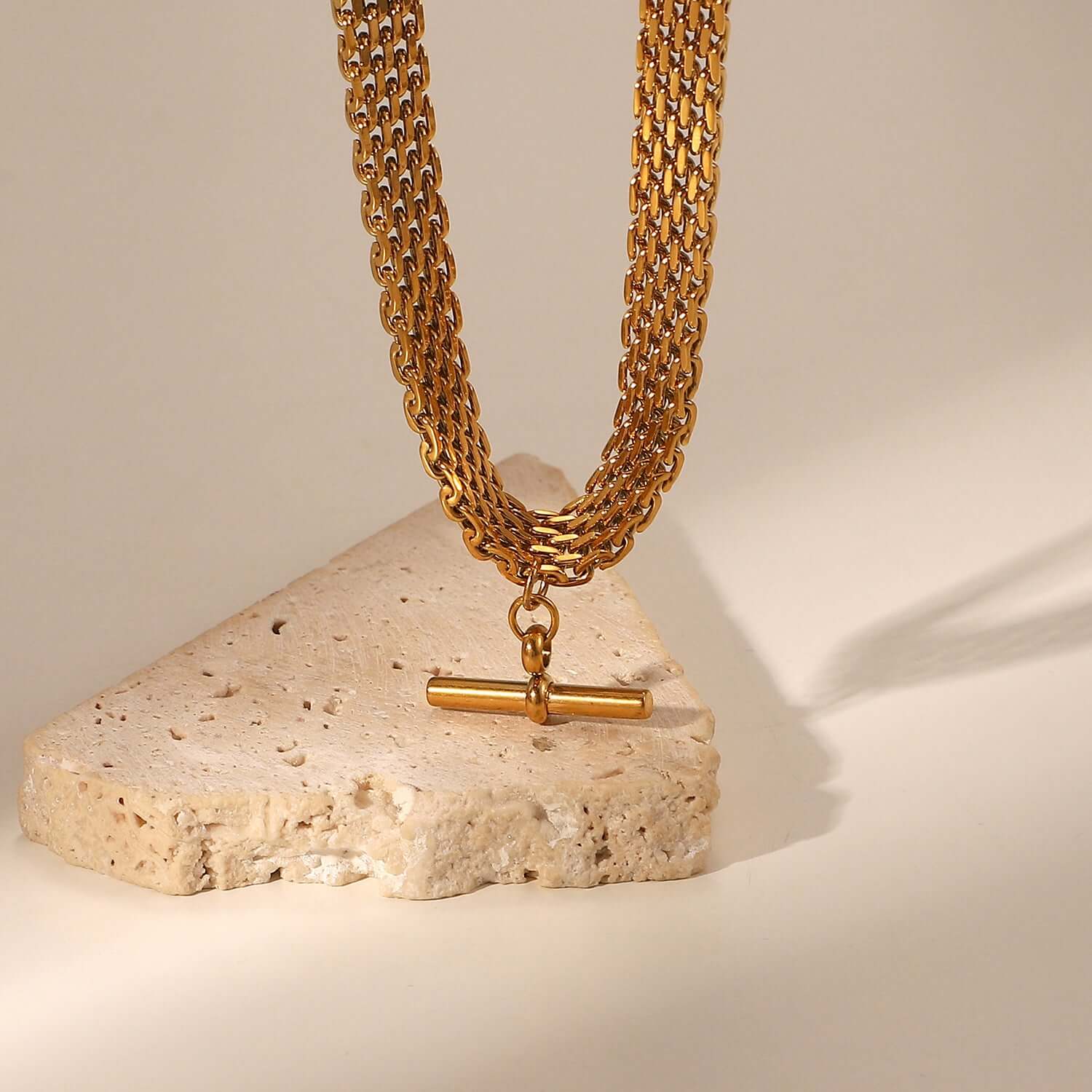 18K Gold Plated Chunky T Bar Pendant Curb Chain Necklace