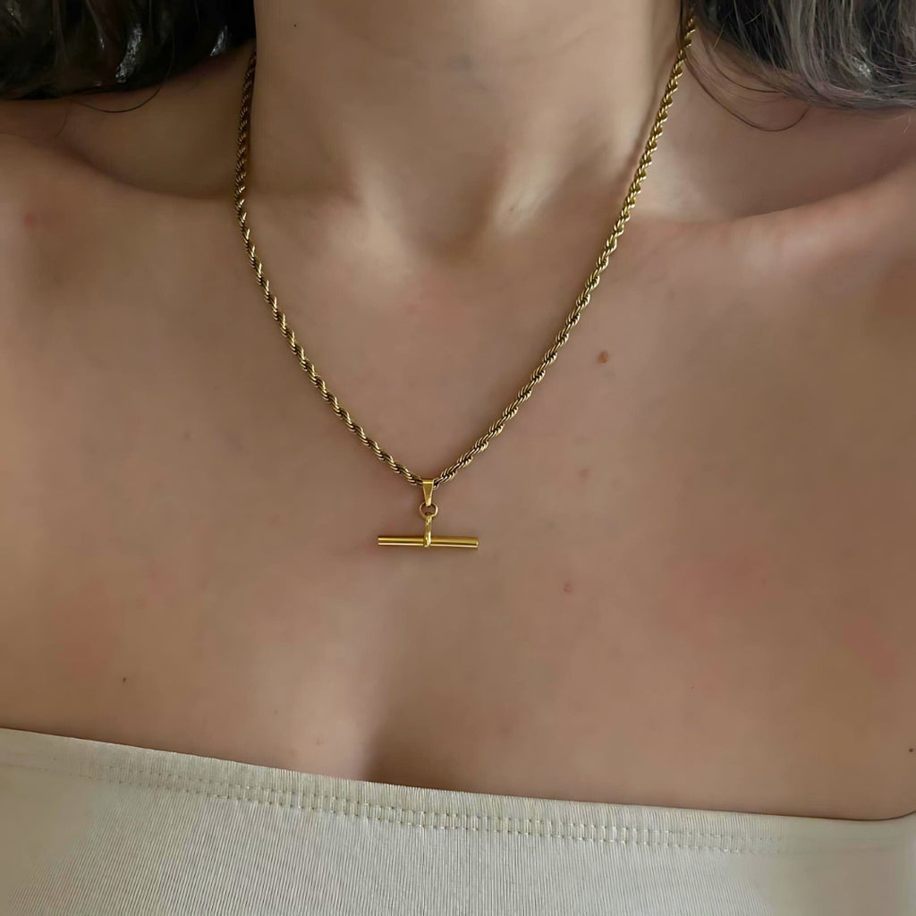 18K Gold Plated T Bar Pendant Figaro Watch Chain Necklace