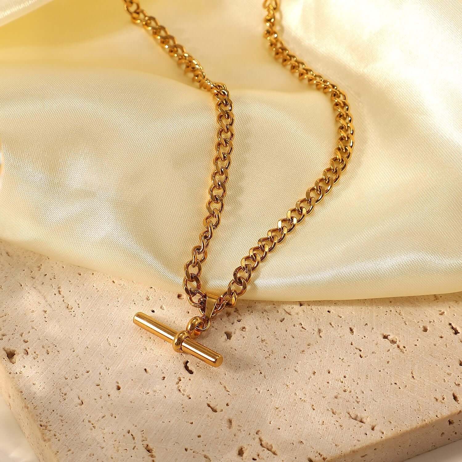 18K Gold Plated Figaro & Rope Chain T Bar Pendant Necklace