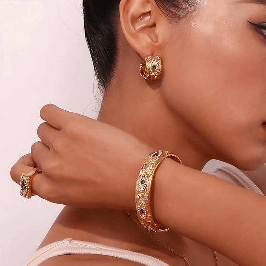 18K Gold Evil Eye Bangle Bracelet