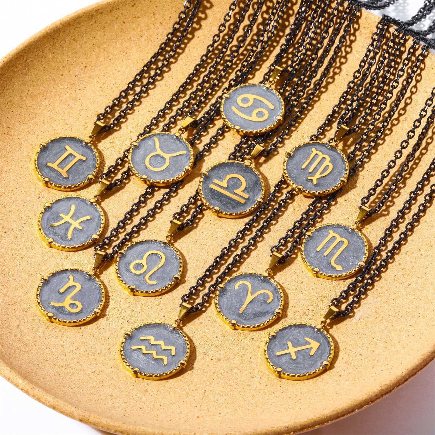 18K Gold Retro Zodiac Astrology Pendant Necklace