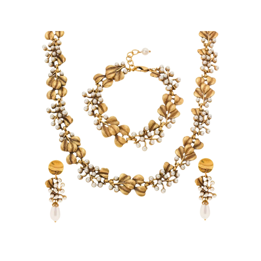 Retro Ginkgo Leaf Bold Statement Choker Necklace Pearl