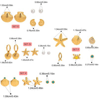 Vacation Conch Shell Mini Crab Studs