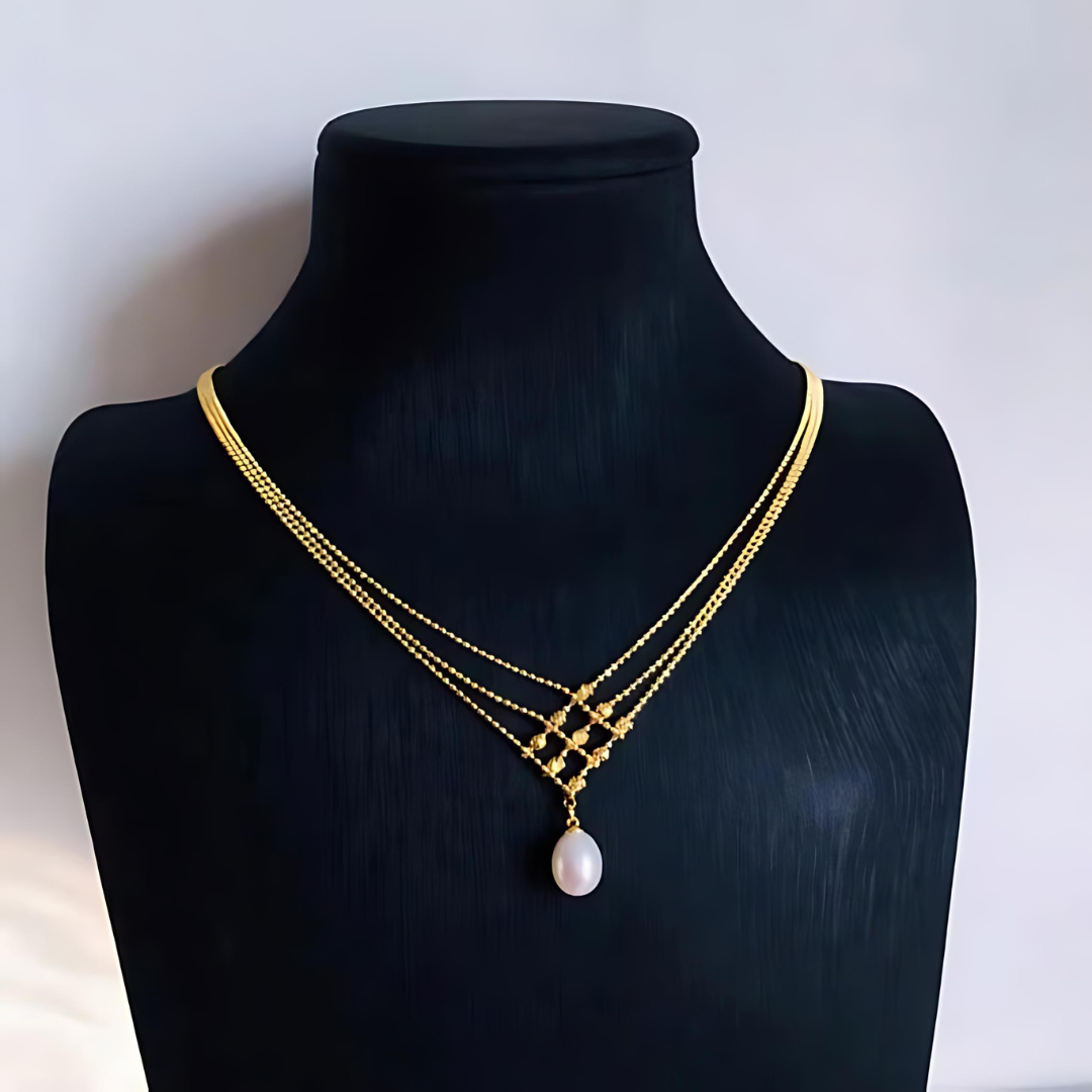 Multi-Layered Gold Lace Choker Necklace with Pearl 