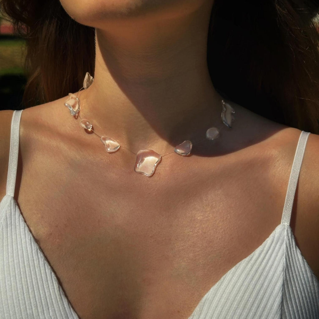 irregular dewdrop transparent necklace
