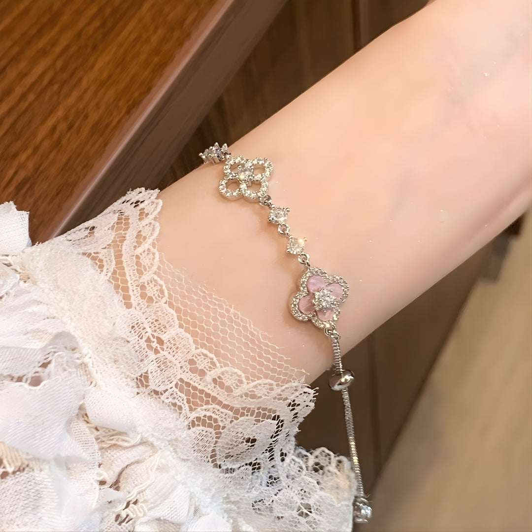 Four Leaf Clover Cleef Bracelet