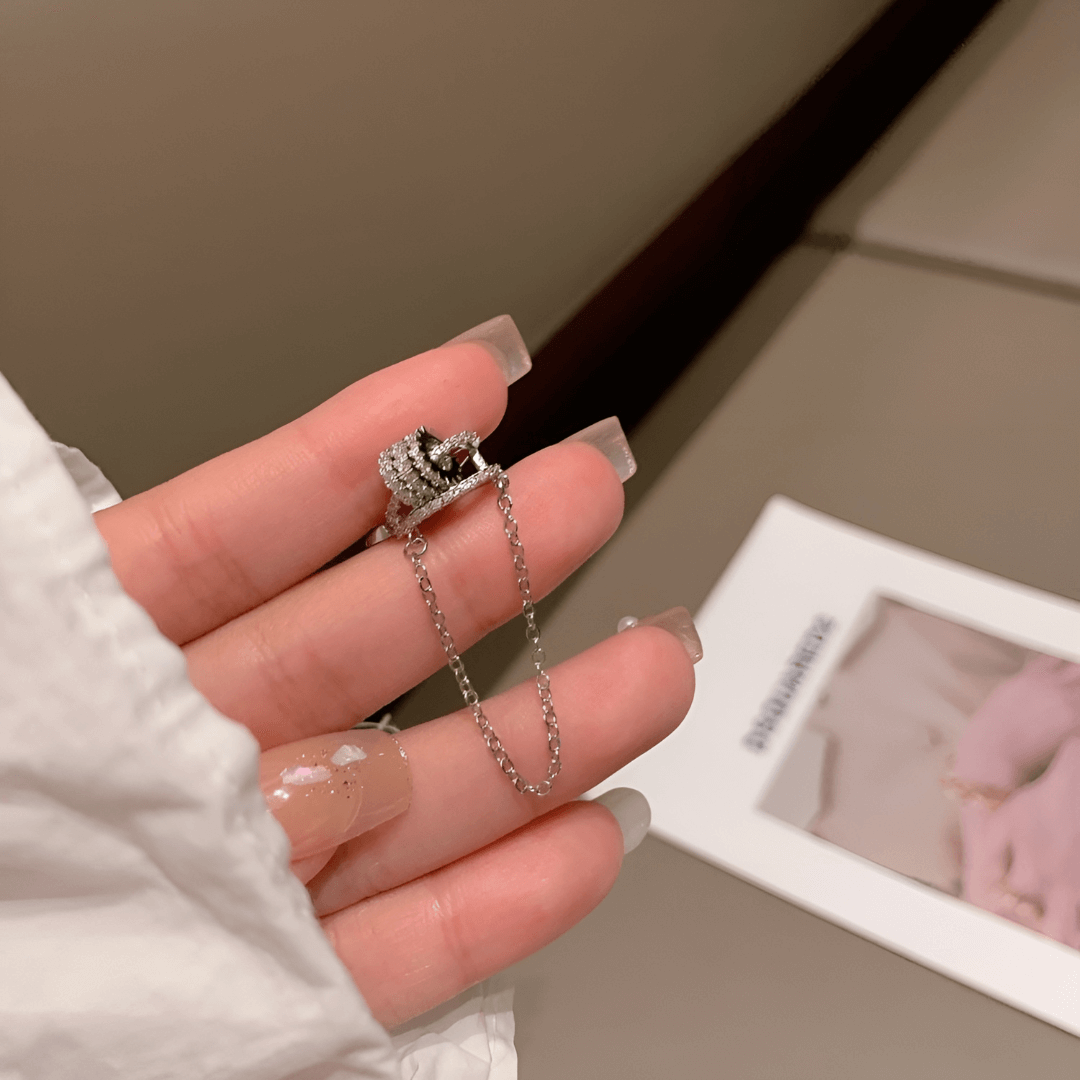 Gold Circle Layering Non Piercing Tassel Clip Ear Cuff | R2038