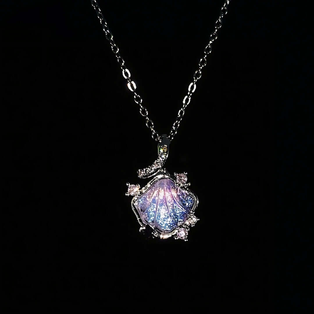 Gradient Purple Seashell Pendant Necklace