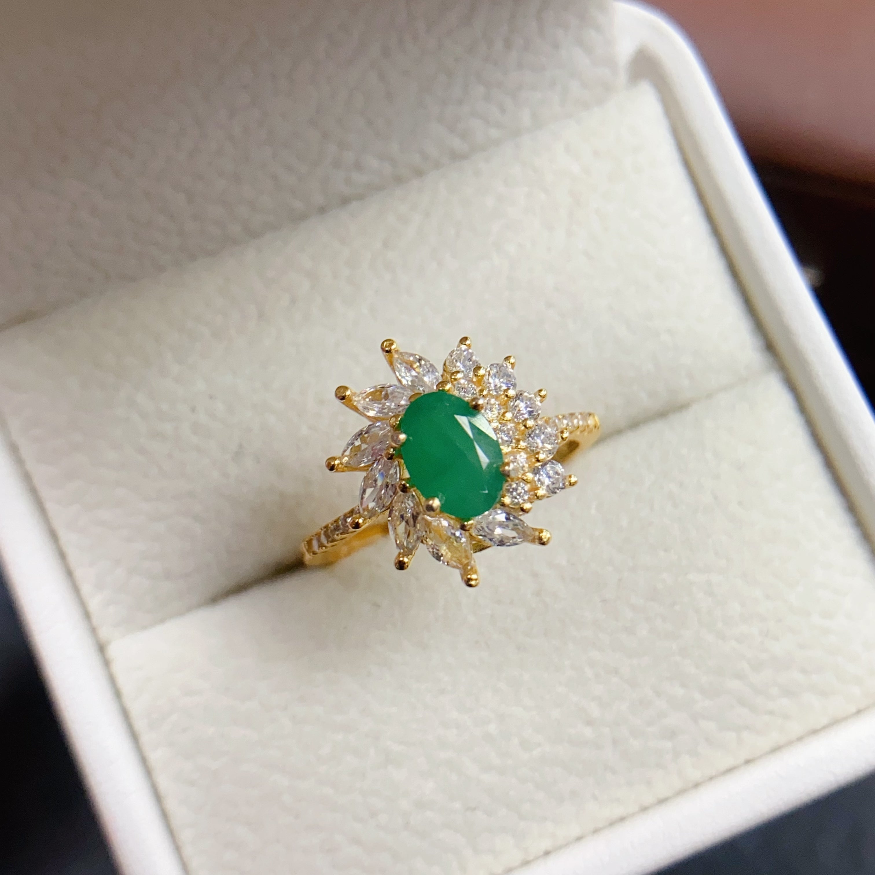 Sun Burst Emerald Ring