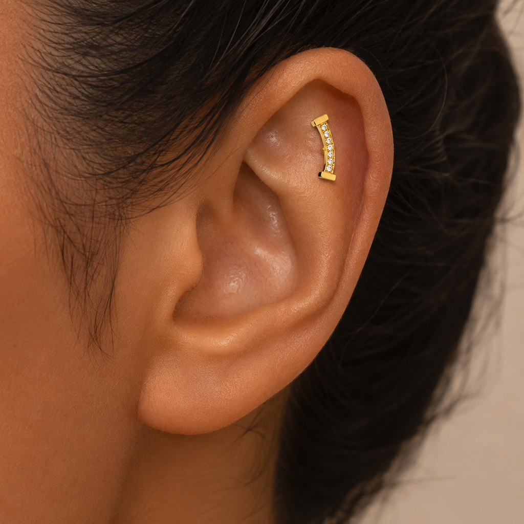 Vintage Floral Internal Thread Flat Back Tragus Stud