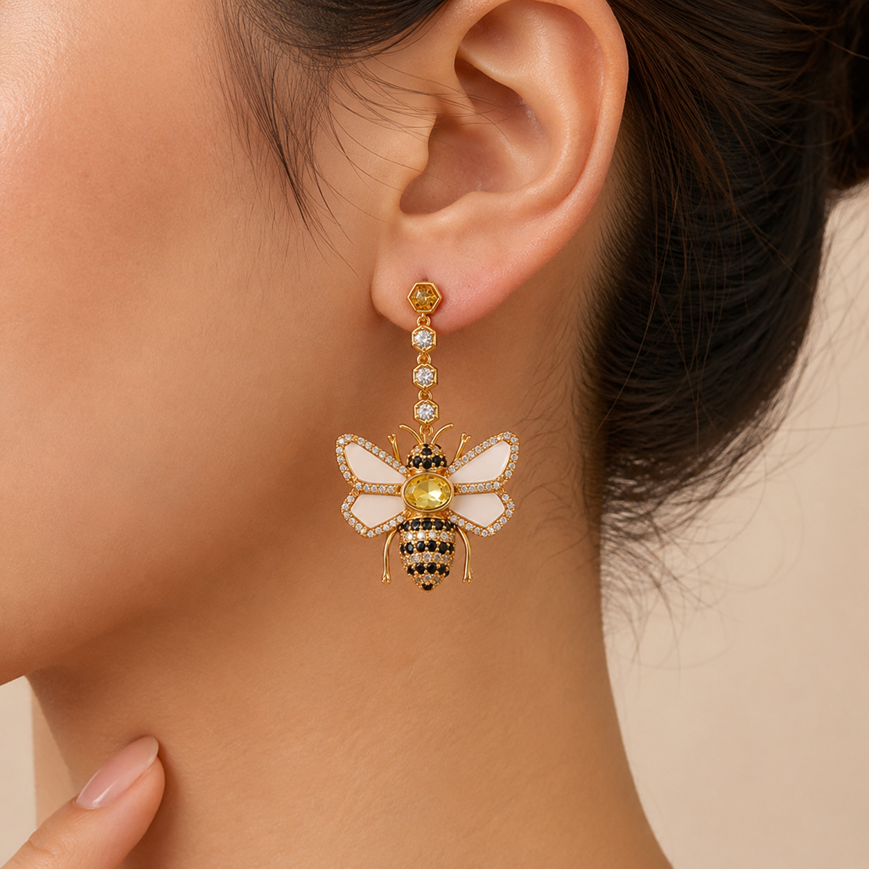 Vintage Bee Shaped Drop Earrings 