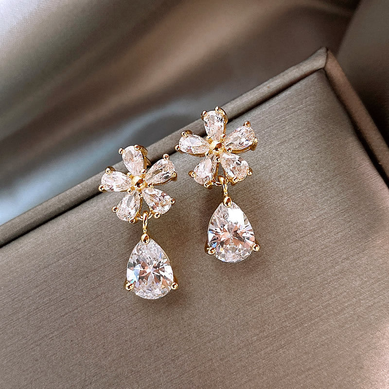 Flower CZ Dangle Earrings, Crystal Bling Earrings, Clear Quartz EarringsFlower Crystal Bling Dangle Drop Earrings 