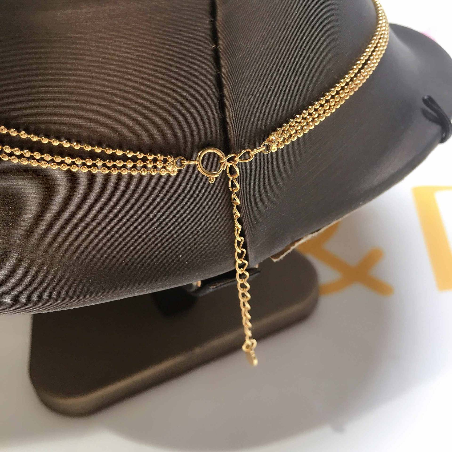 Chic Gold Lace Layering Necklace