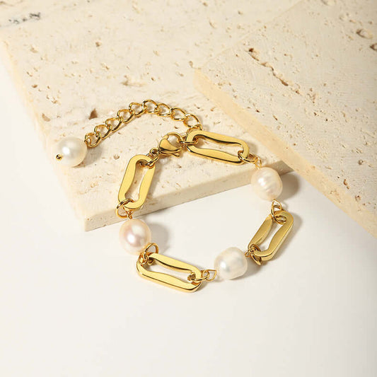 Chunky Pearl Paperclip Bracelet