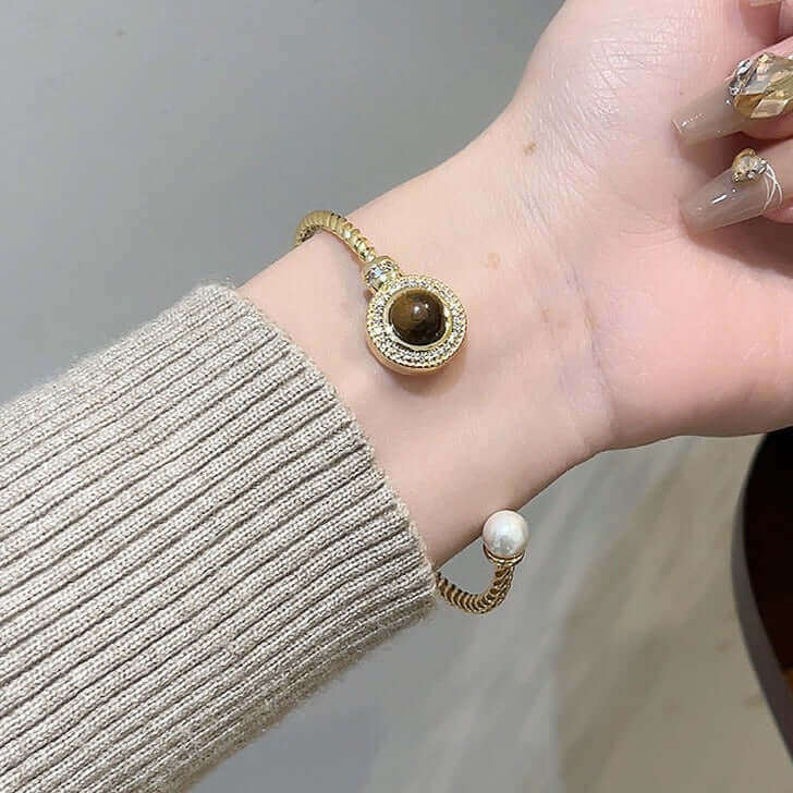 Classic Pearl Tiger Eye Twist Bracelet