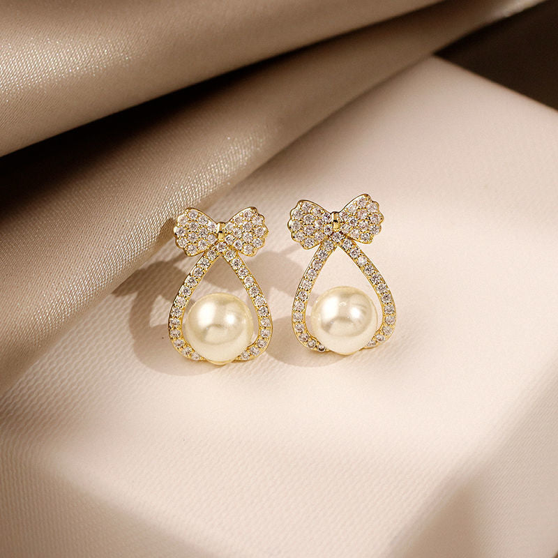 Crystal Pearl Ribbon Earrings