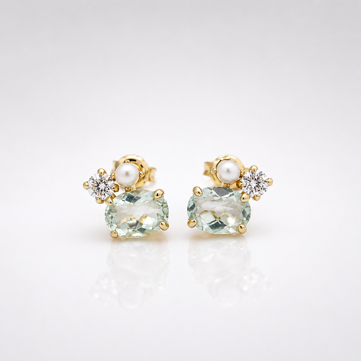 Dainty Green Amethyst Stud Earrings with Pearl