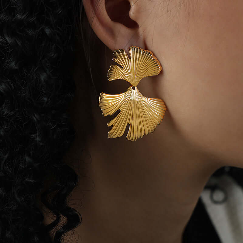 Elegant Gold Ginkgo Leaf Earrings