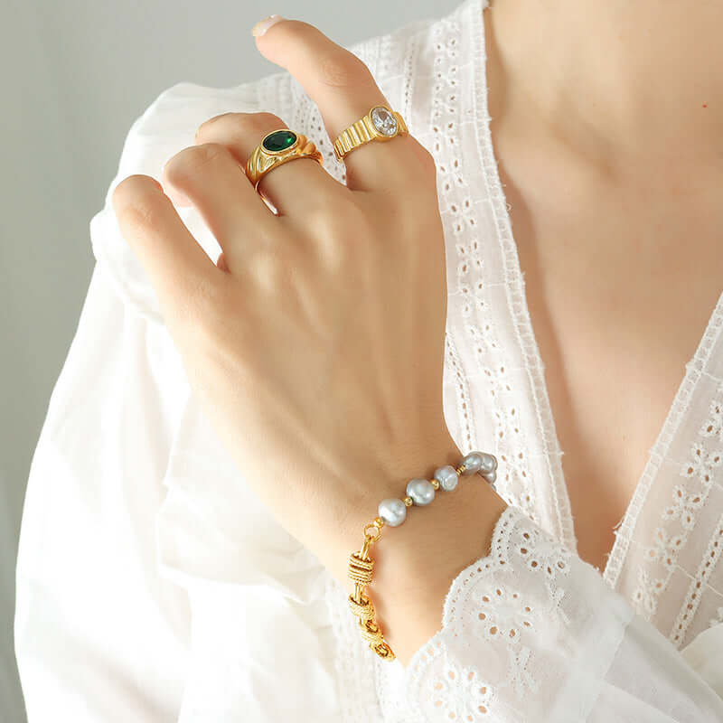 Fresh Water Pearl Bracelet Gold