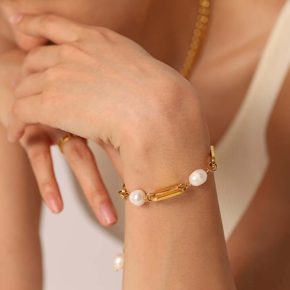 Gold Plated Pearl Paperclip Bracelet