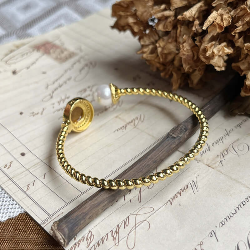 Gold Pearl Tiger Eye Twist Bracelet