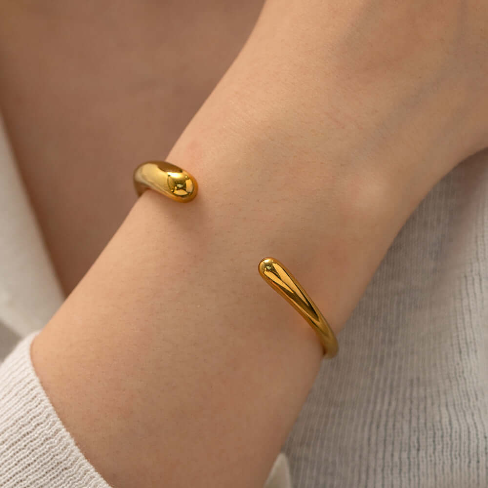 18K Gold Plated Stainless Steel Cuff Bangle | JDB489