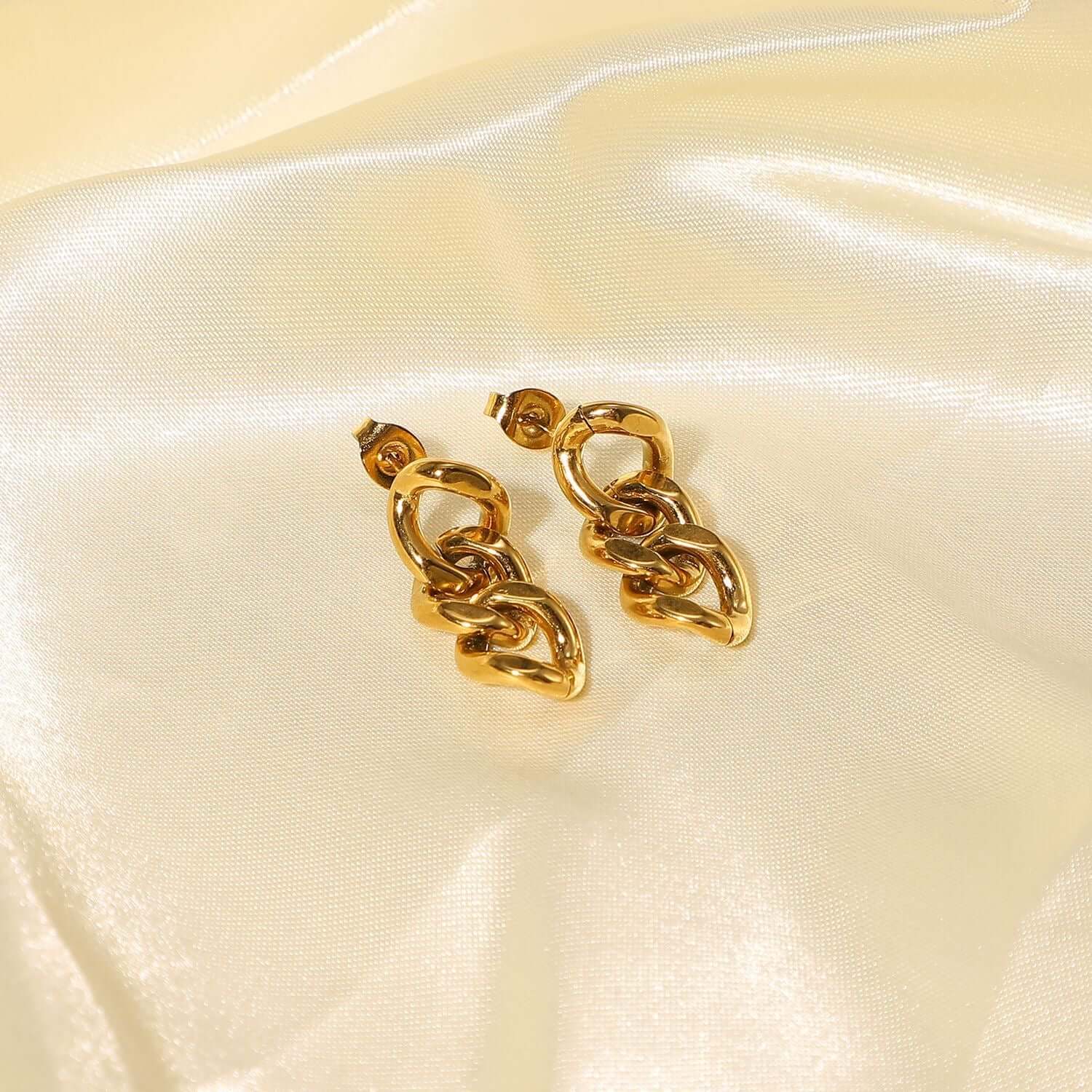 18K Gold Plated Minimal Chain Drop Earrings