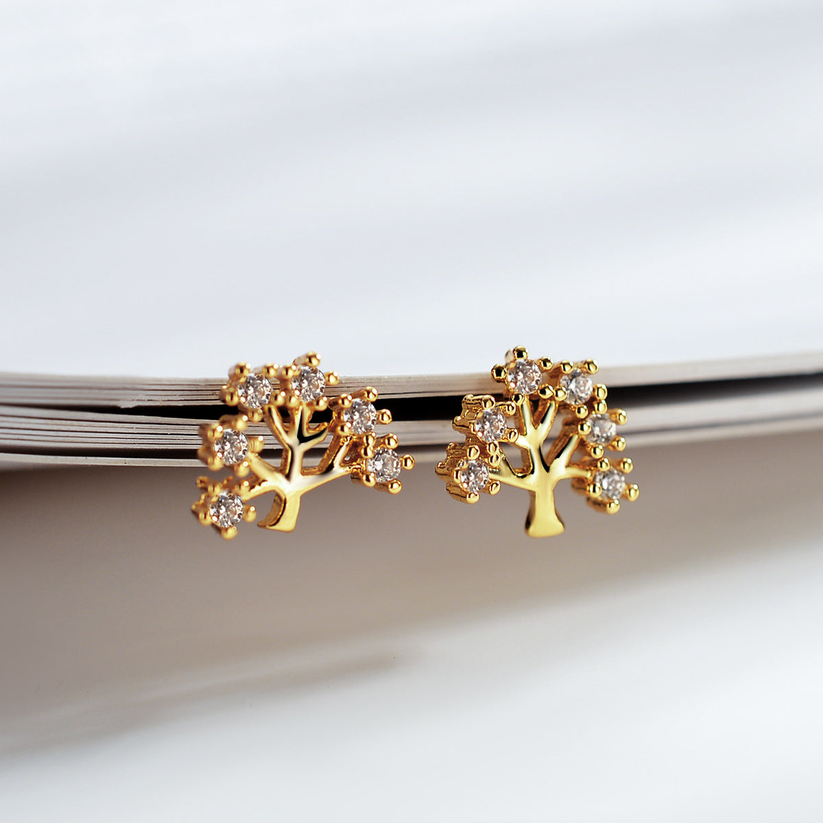 Gold Tree Diamond Stud Earring