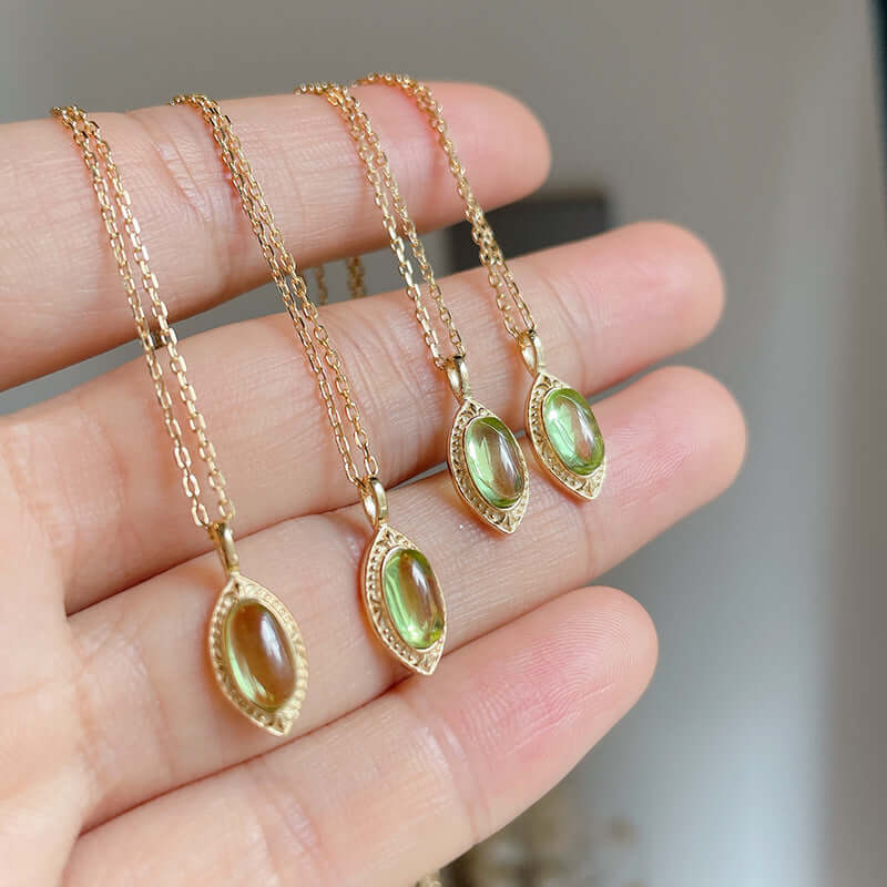 Vintage Peridot Green Gemstone Necklace