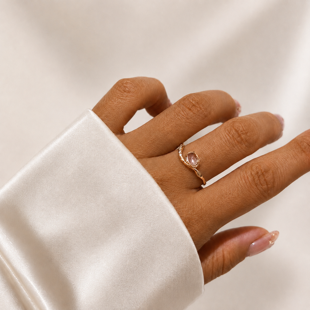 Green Amethyst V Shape Curved Band Ring