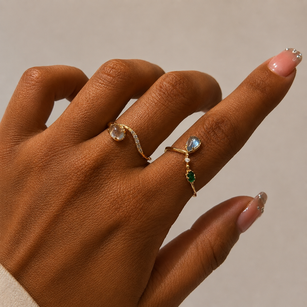 Green Amethyst V Shape Curved Band Ring