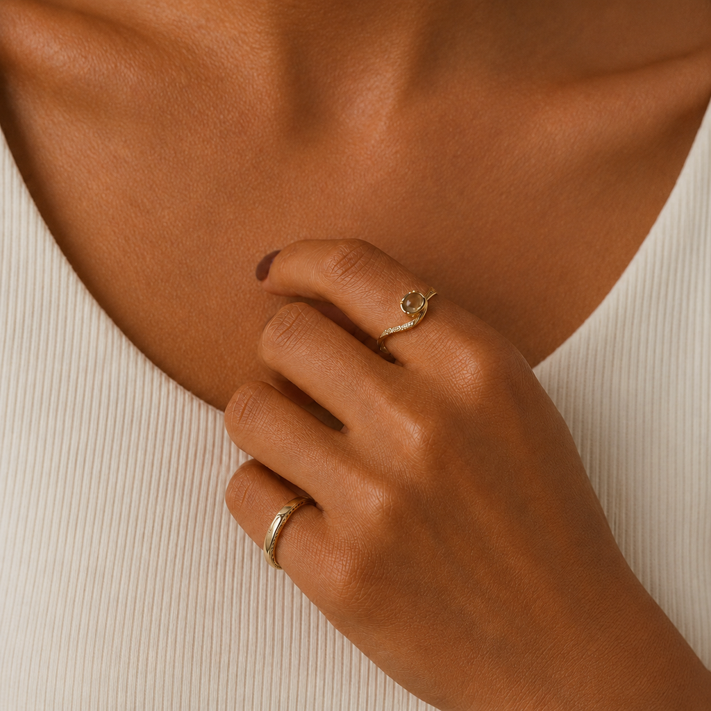 Green Amethyst V Shape Curved Band Ring