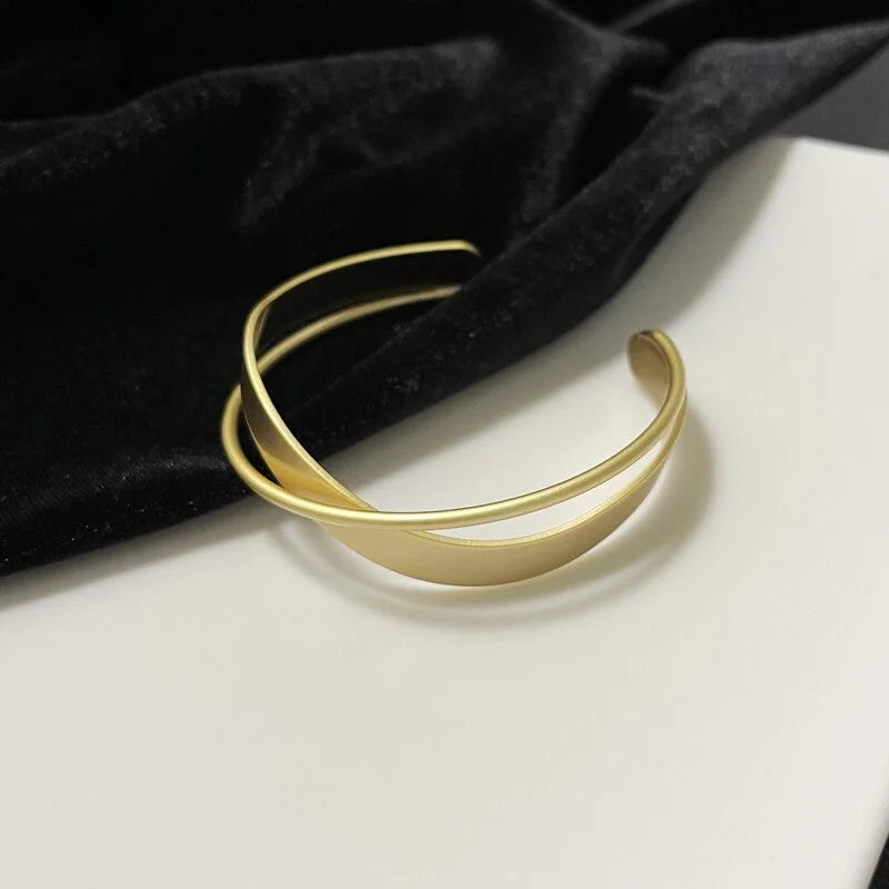 Simple Matte Finish Mobius Bangle Cuff Bracelet | HB685